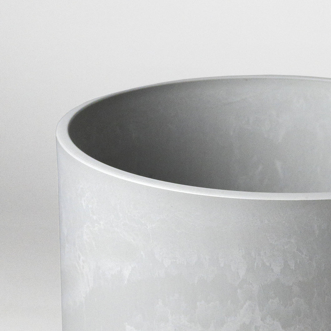 9” Signature Stone Planter & Saucer