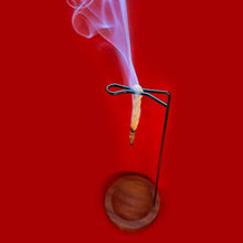 Load image into Gallery viewer, Rope Incense Holder / Burner
