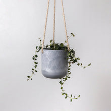 Load image into Gallery viewer, 4&quot; Signature Stone Hanging Planter Pot: Black
